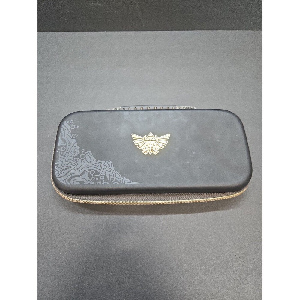 Zelda Hylian Crest Nintendo Switch Or Switch Lite Case